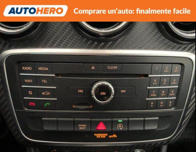 MERCEDES-BENZ GLA 180 Business