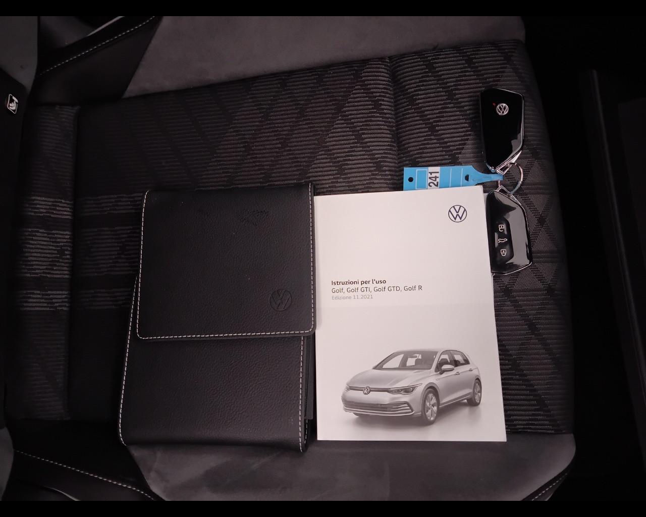 VOLKSWAGEN Golf VIII 2020 - Golf 1.5 etsi evo R-Line 130cv dsg