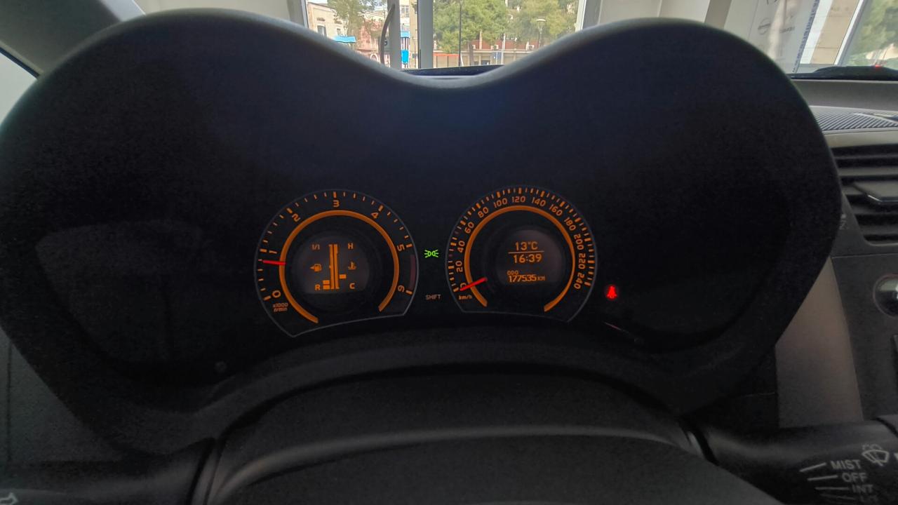 Toyota Auris 1.4 D-4D 5 porte Sol MY'08