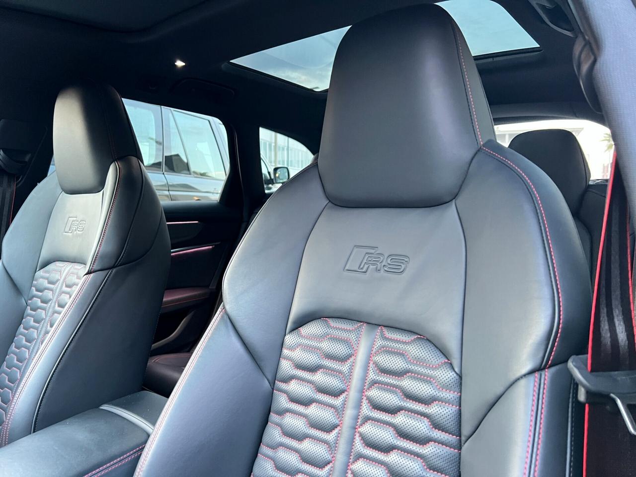 Audi RS6 RS 6 Avant 4.0 TFSI V8 quattro tiptronic Performance