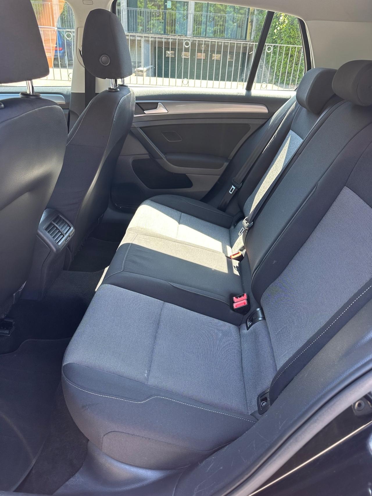 Volkswagen Golf 1.6 TDI 5p. Trendline BlueMotion Technology