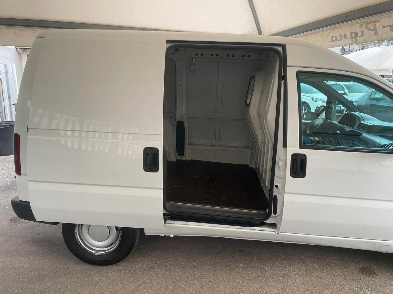 Fiat Scudo 1.9 diesel Furgone Vetrato EL 3 POSTI