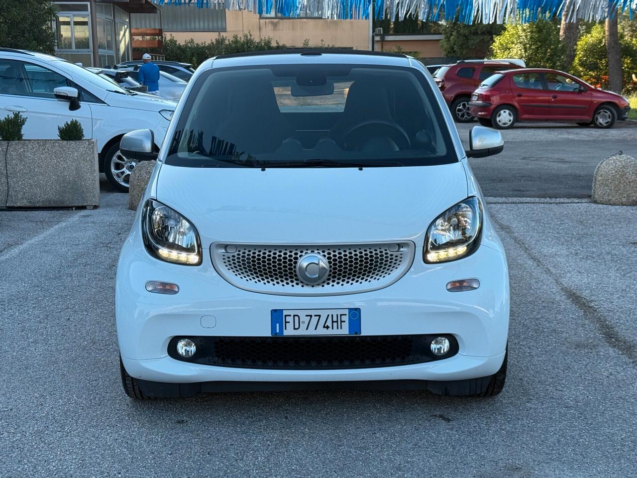" UNA CHICCA " Smart ForTwo 70 1.0 cabrio Passion