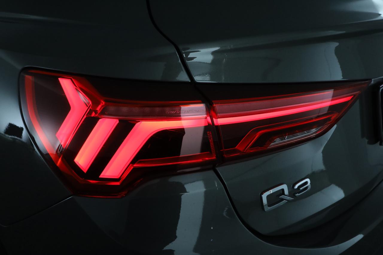 AUDI Q3 2ª serie Q3 SPB 40 TDI quattro S tronic S line edition
