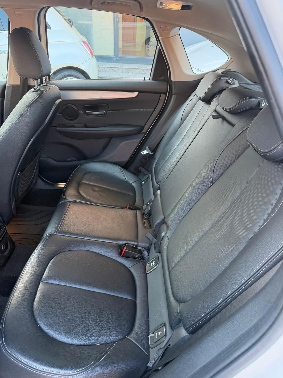 Bmw 220D Active Tourer Luxury