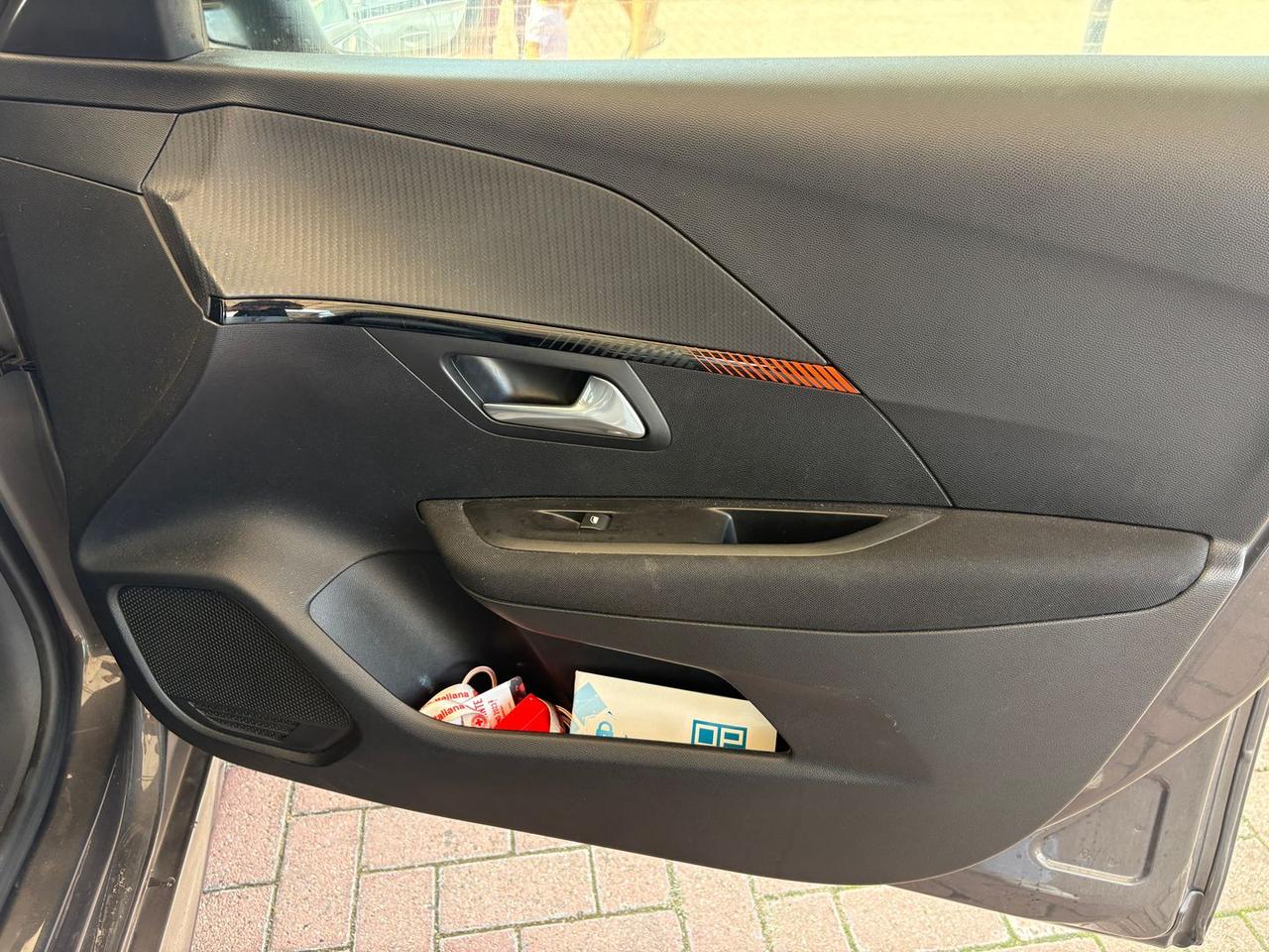 Peugeot 208 1.5 Blue HDI 100 Allure #50234