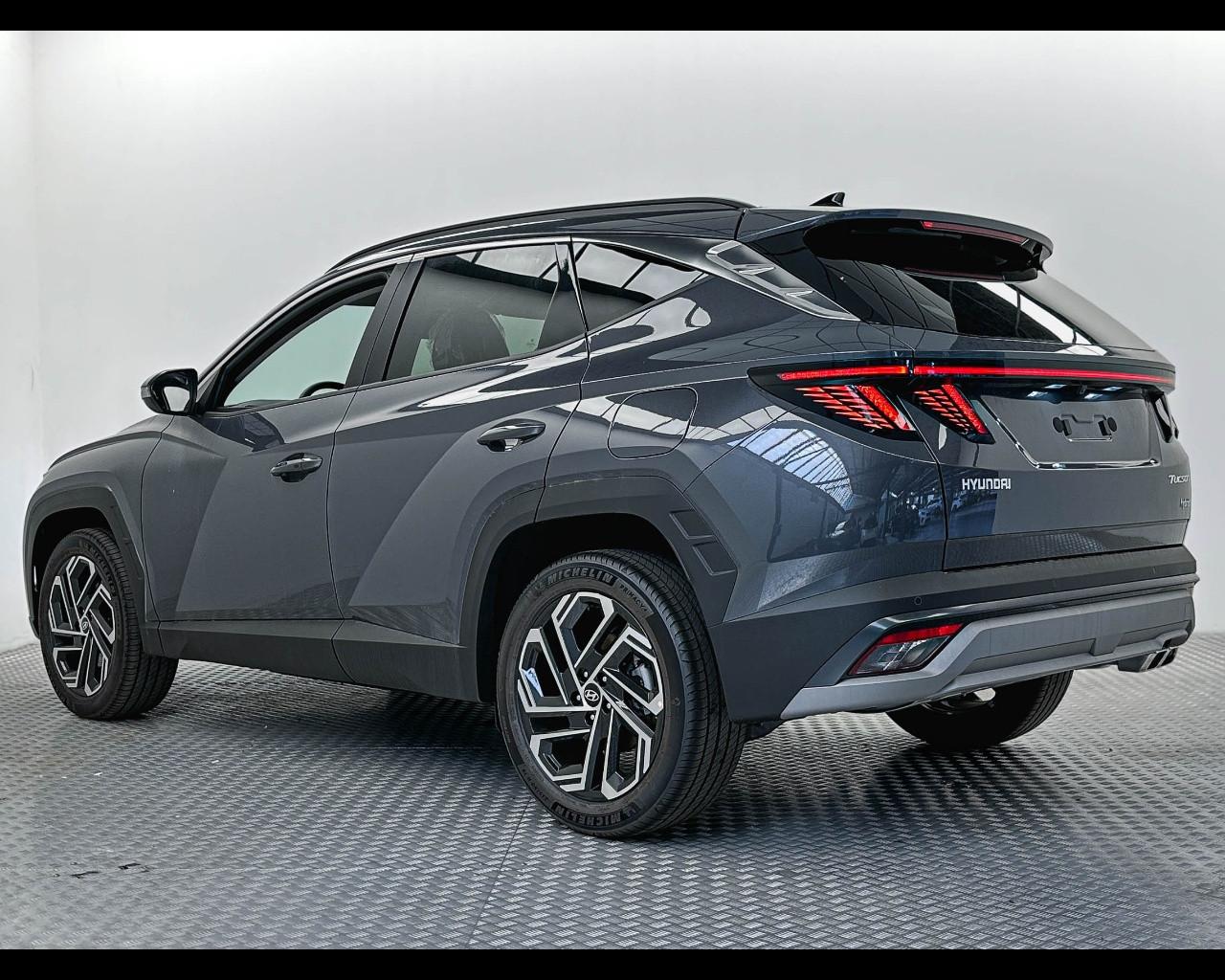 HYUNDAI TUCSON PE 1.6HEV AT 2WD BUSINESS