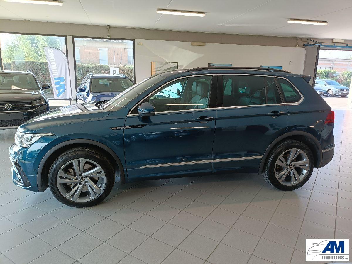 VOLKSWAGEN - Tiguan - 2.0 TDI DSG 4M R-Line BMT