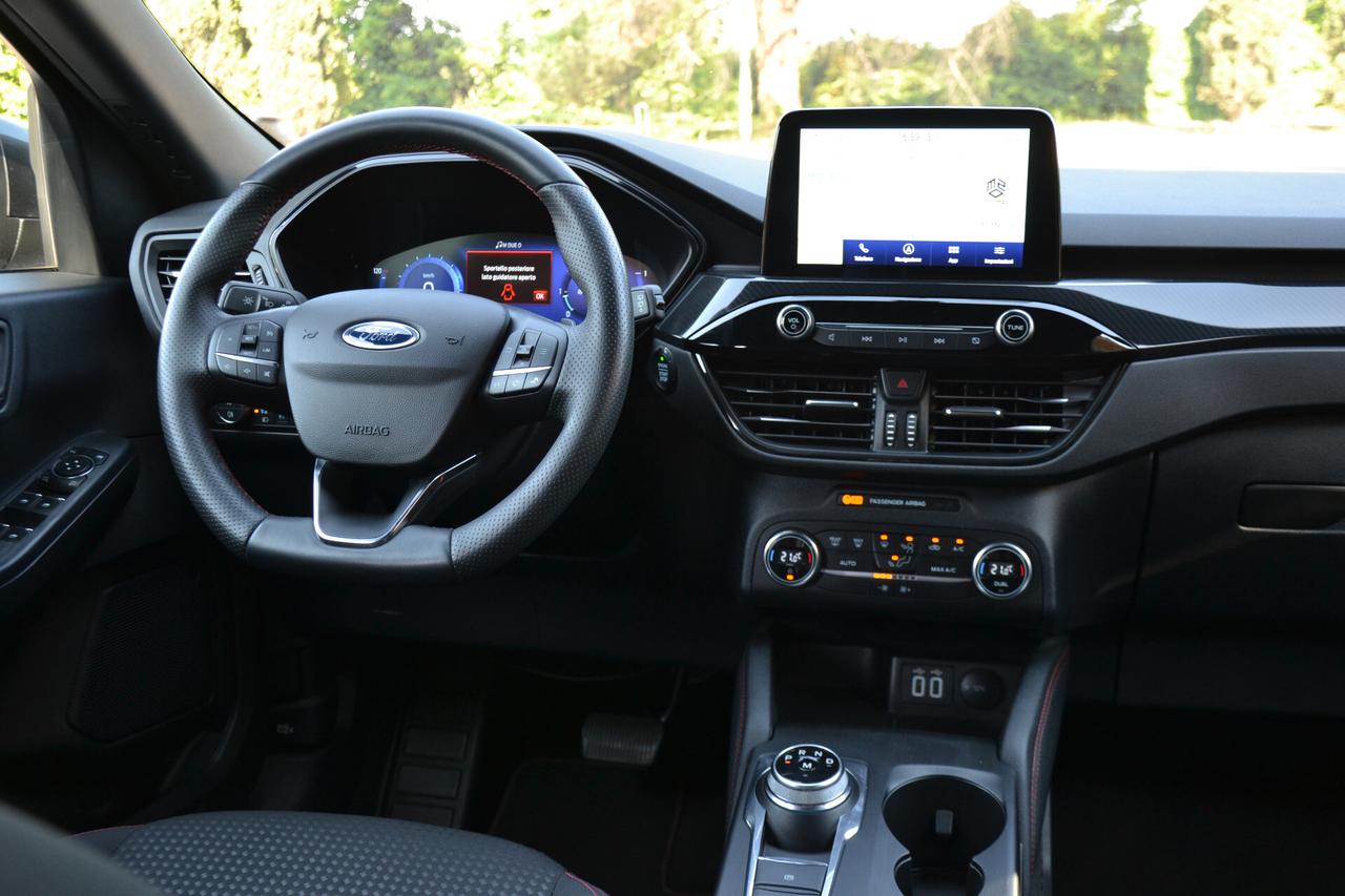 Ford Kuga 1.5 TDCI 120CV ST-LINE AUTOM. • PREZZO SENZA VINCOLI • UNIPRO' • ITALIANA • GARANZIA 12 MESI