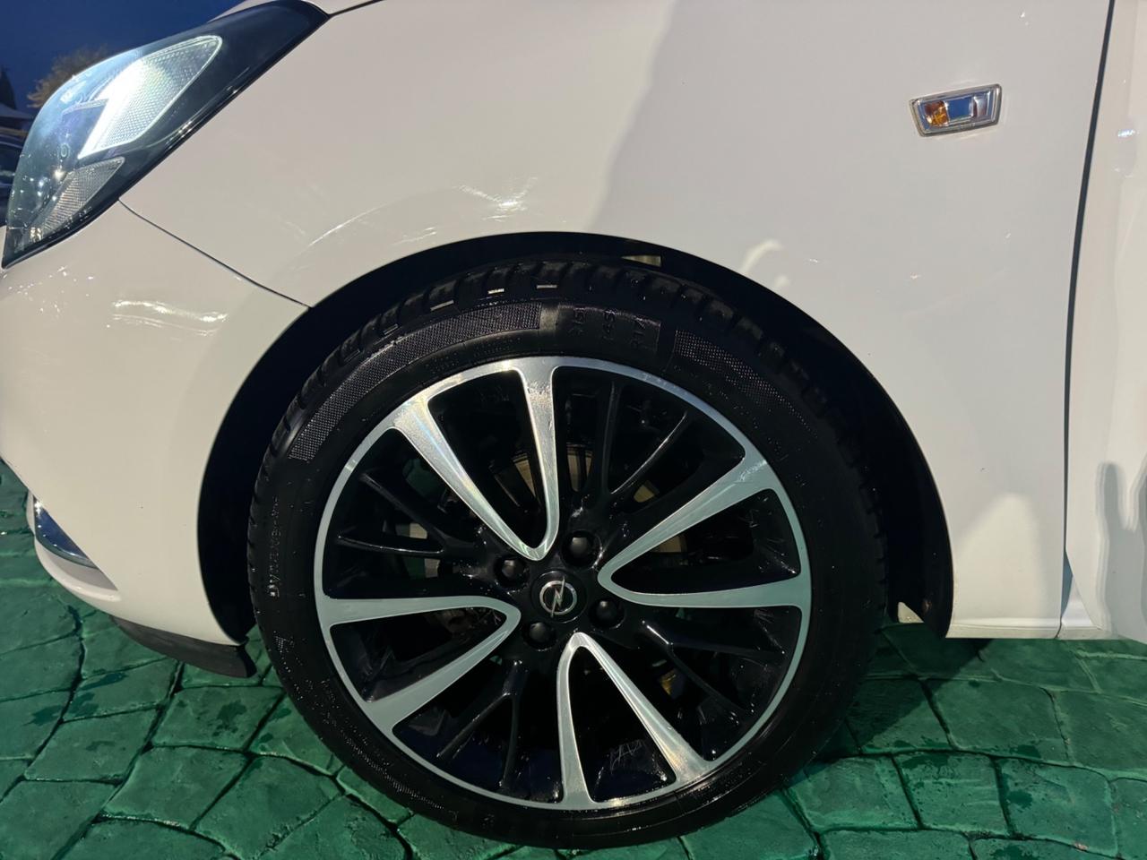 Opel Corsa 1.4 90CV GPL Tech 5 porte Innovation