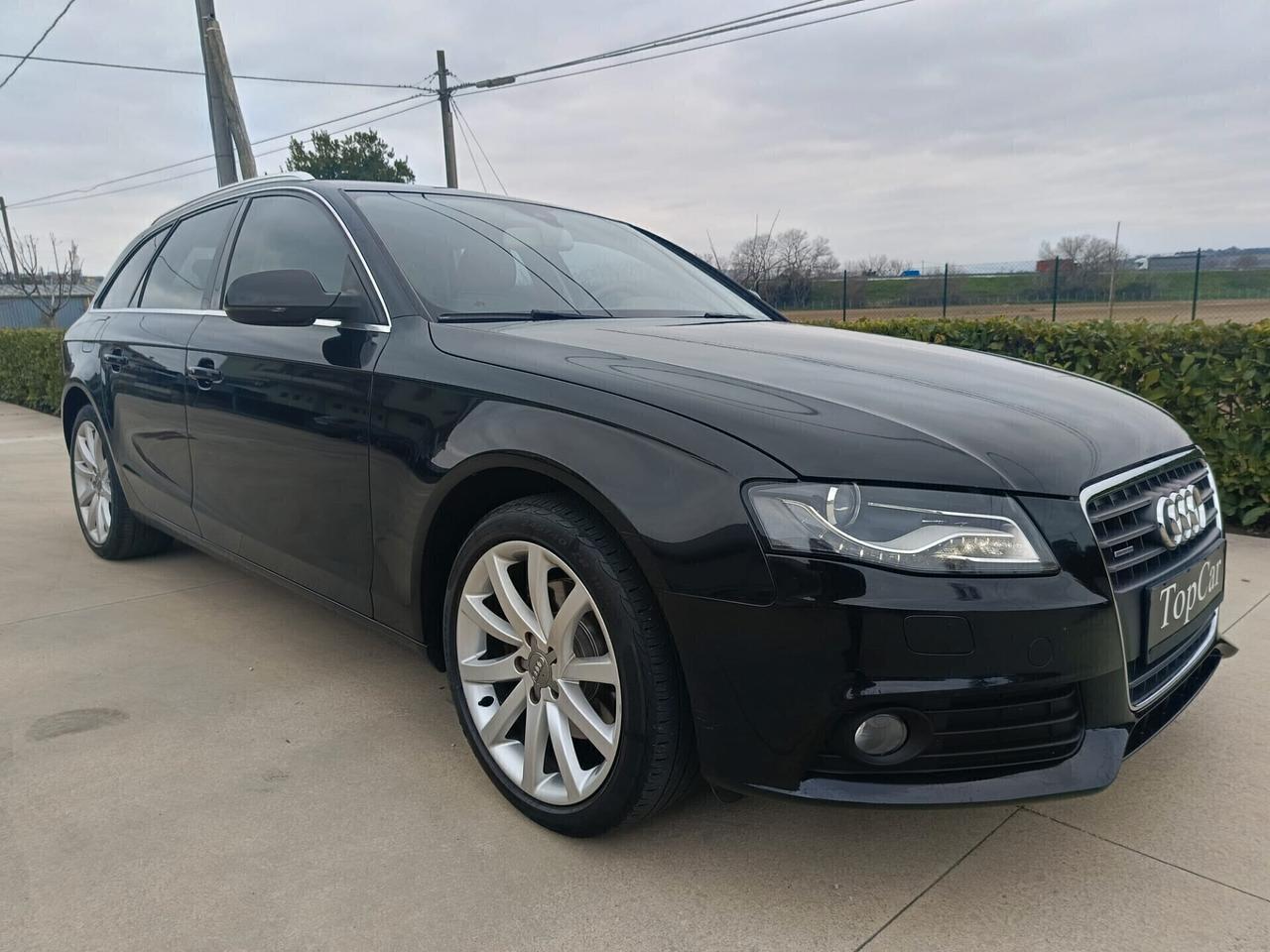 Audi A4 Avant 2.0 TDI Sportpaket 4X4 Navi Xeno Pelle