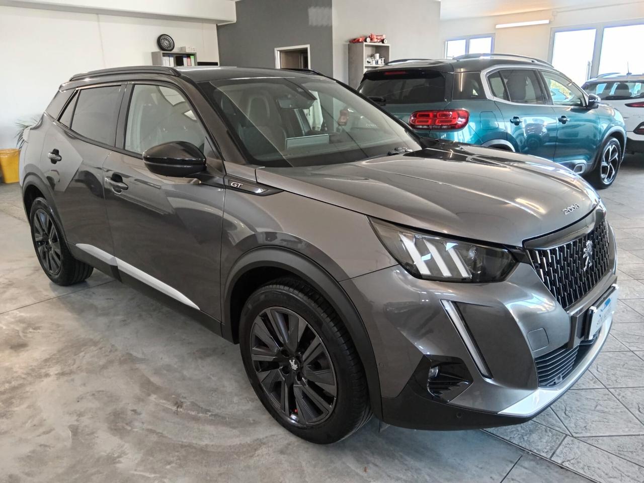 Peugeot 2008 PureTech 155 S&S EAT8 GT