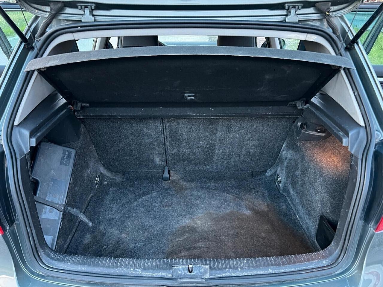 Volkswagen Golf 2.0 16V TDI 5p. Sportline