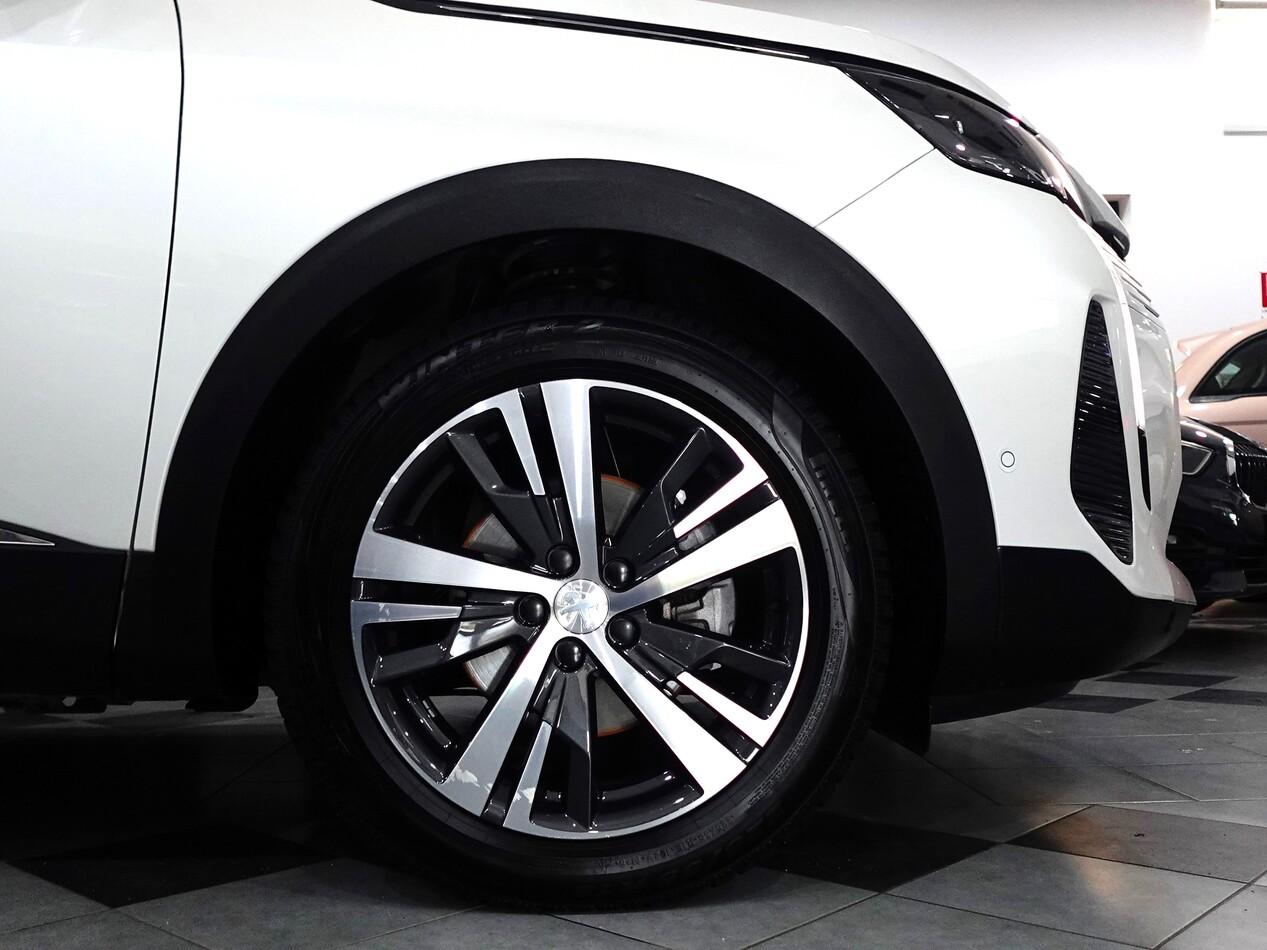 Peugeot 3008 II 1.5 BlueHDI 130 CV EAT8 ALLURE
