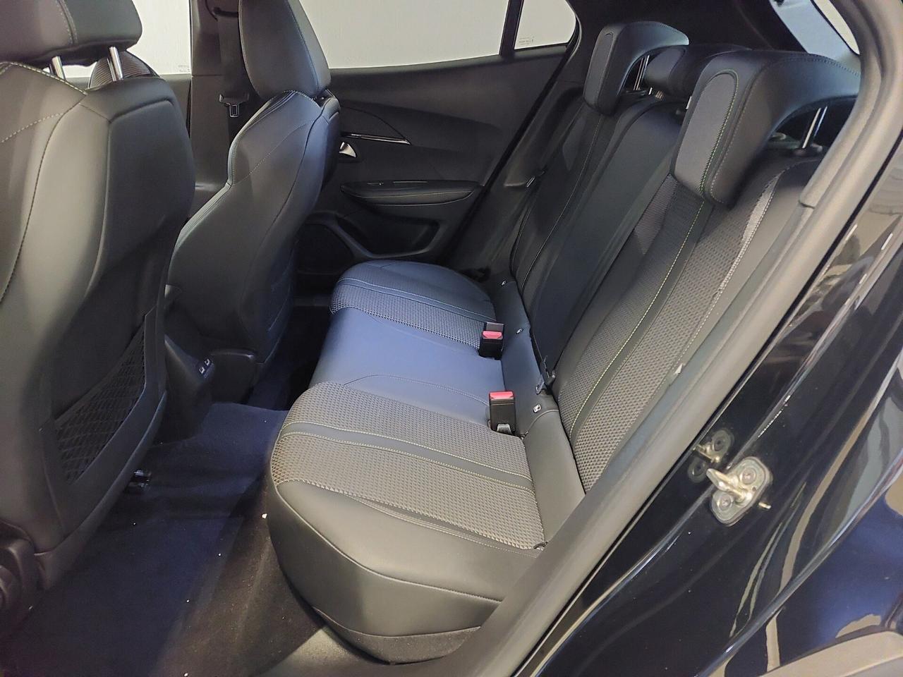 PEUGEOT 2008 2ª serie 2008 BlueHDi 130 S&S EAT...