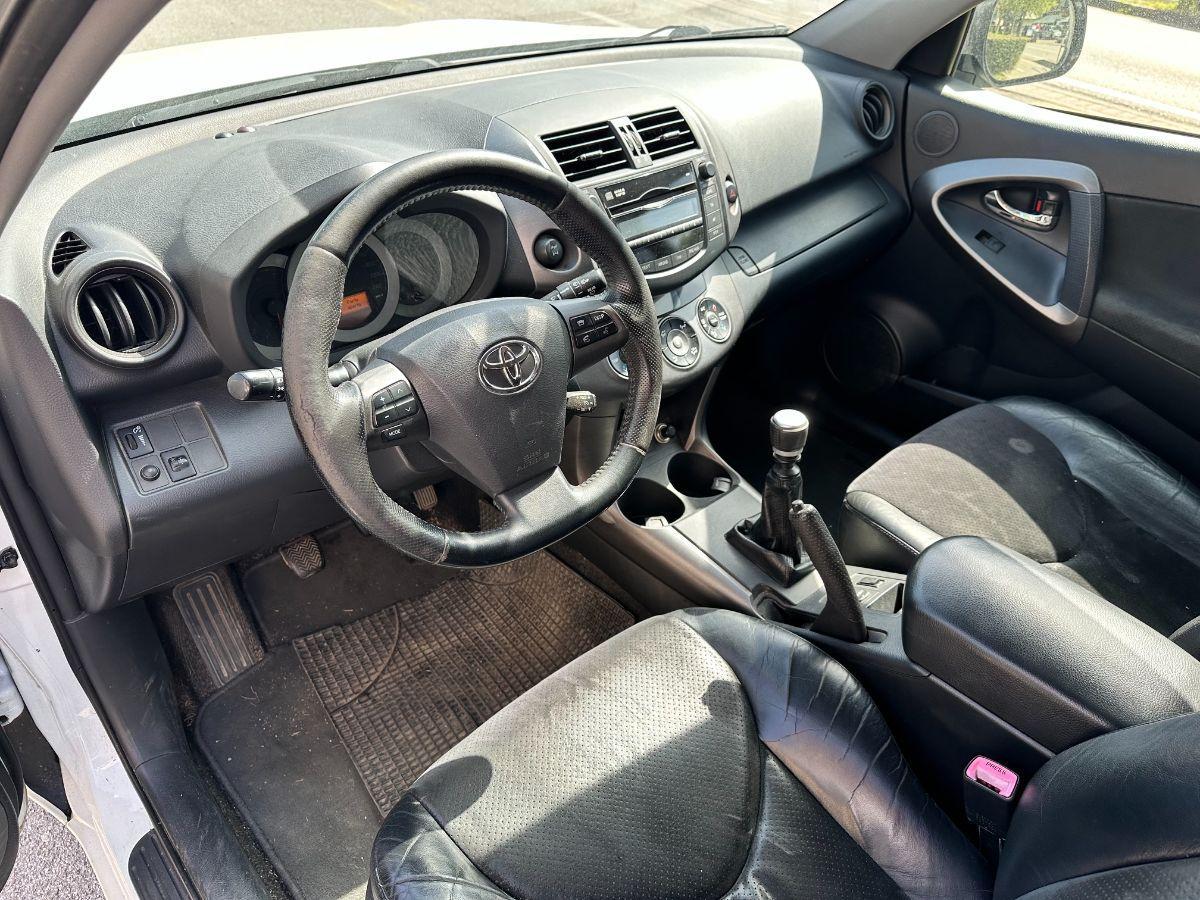 TOYOTA - RAV4 - Crossover 2.2 D-4D 150CV DPF Excl. SOLO COMMERCIANTI