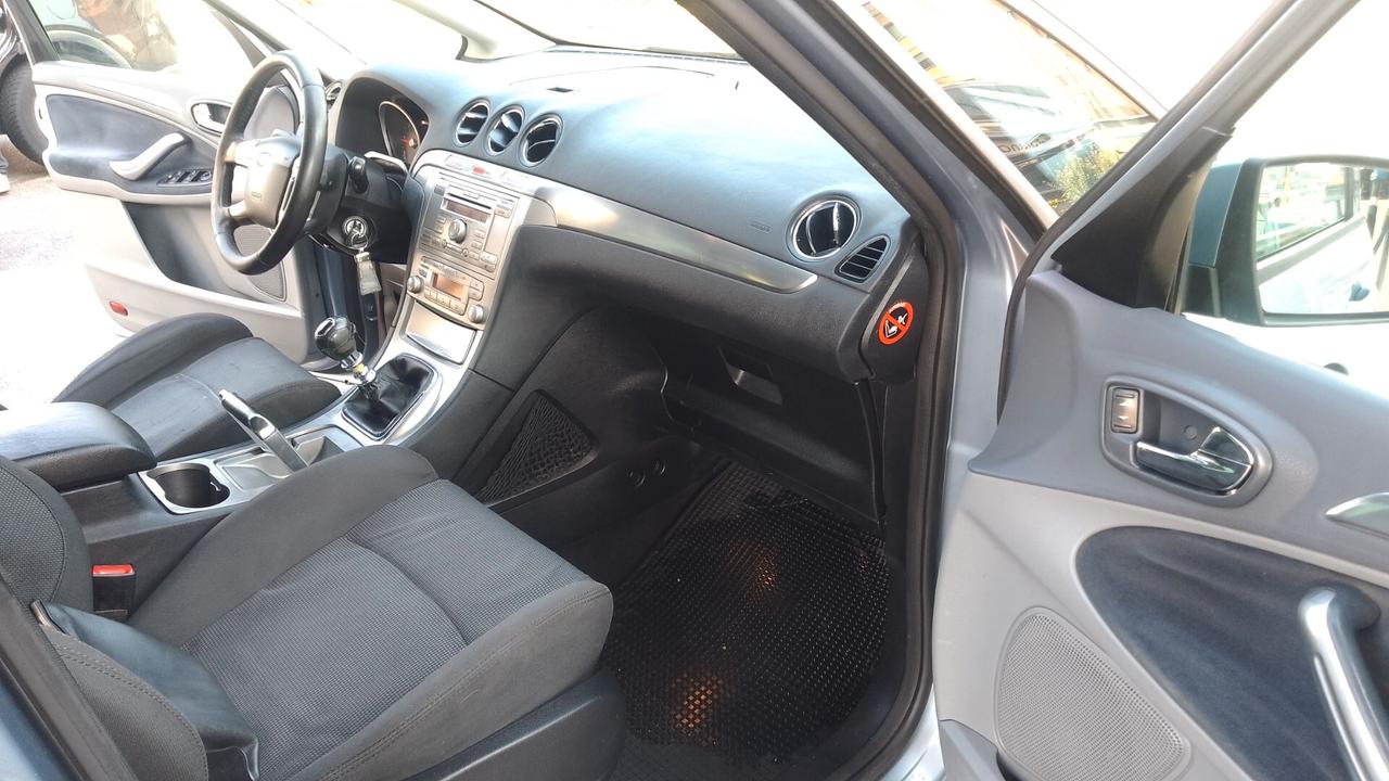 Ford S-Max 2.0 TDCi 140CV Titanium 7 POSTI 07
