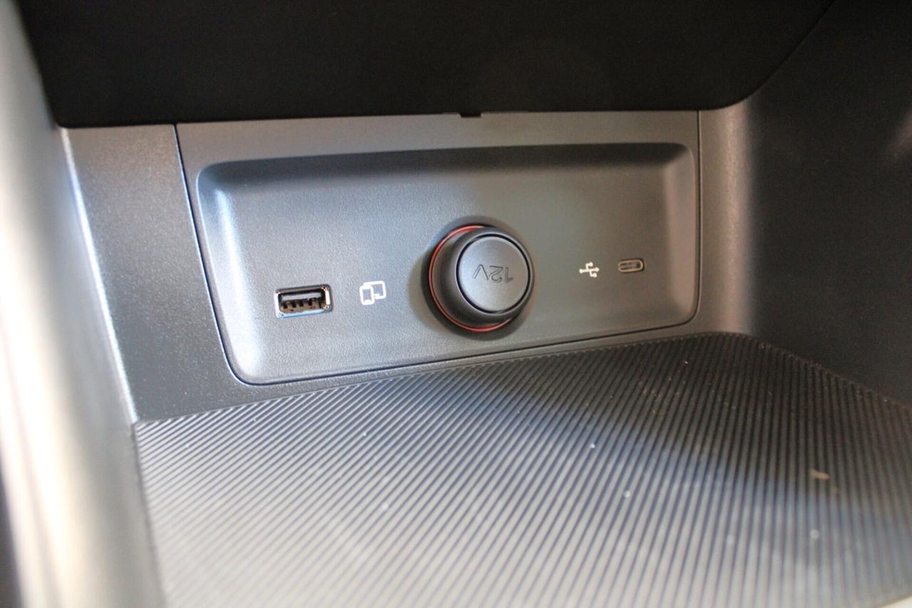 MG ZS 1.5 VTi-Tech Luxury - 2025