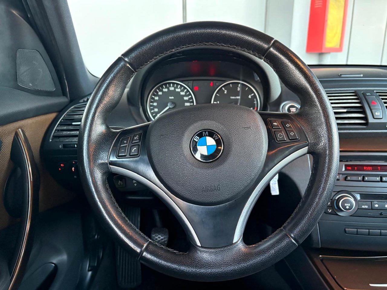 BMW 116 d 5p 2.0 Attiva 116cv dpf