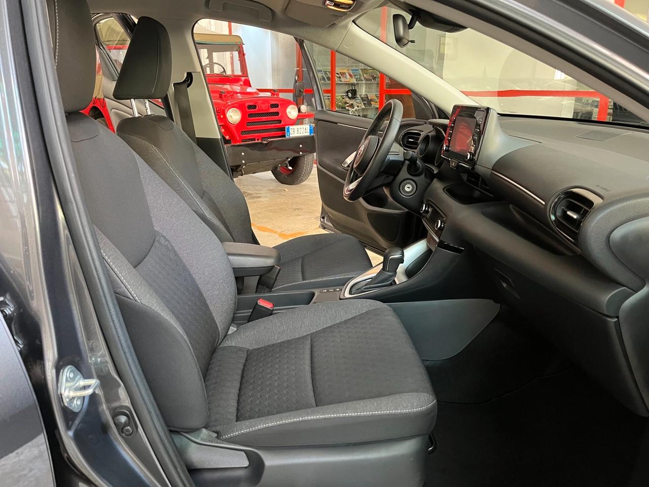 Toyota Yaris 1.5 Hybrid 5 porte UNICO PROPRIETARIO!!!