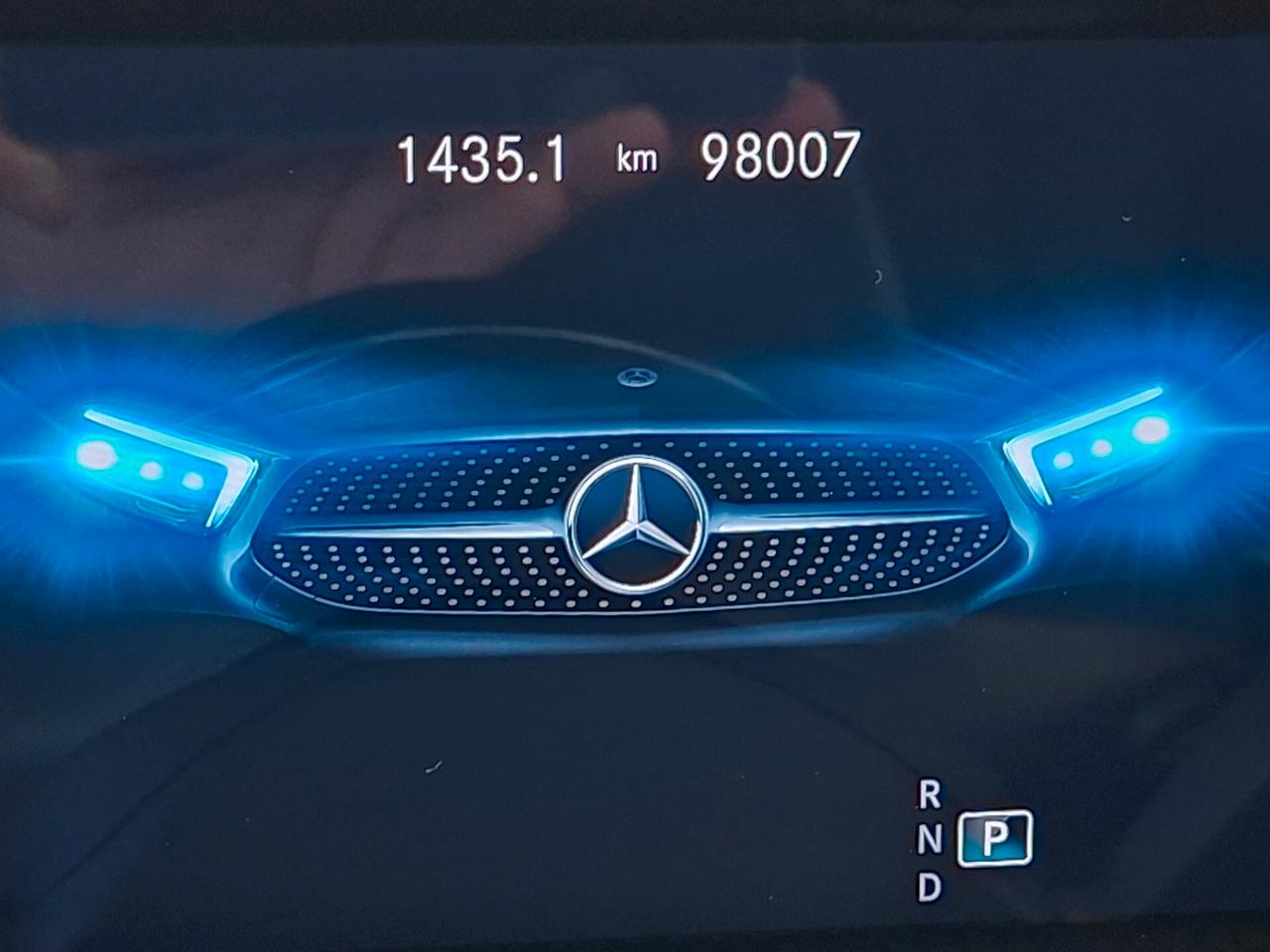 Mercedes-benz A 180 d Automatic Business SEDAN