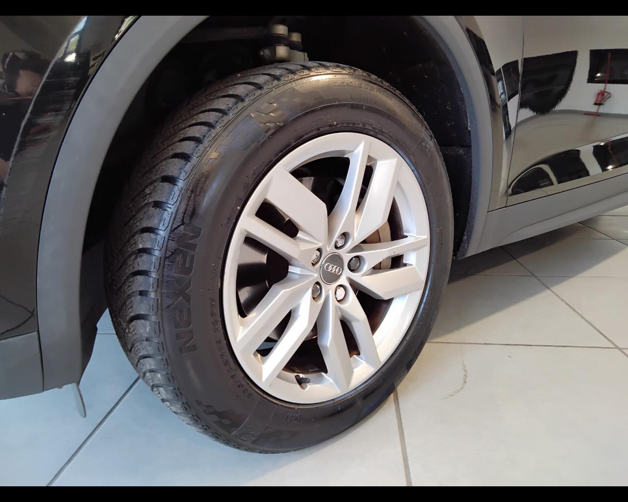 AUDI Q5 II 2017 - Q5 40 2.0 tdi Business quattro 190cv s-tronic