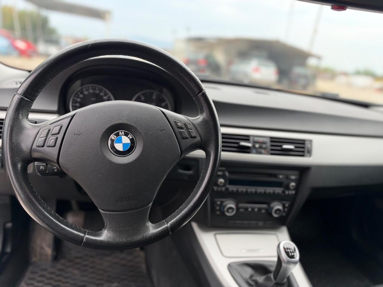 Bmw serie 3 touring 318D 2.0 143cv GANCIO TRAINO