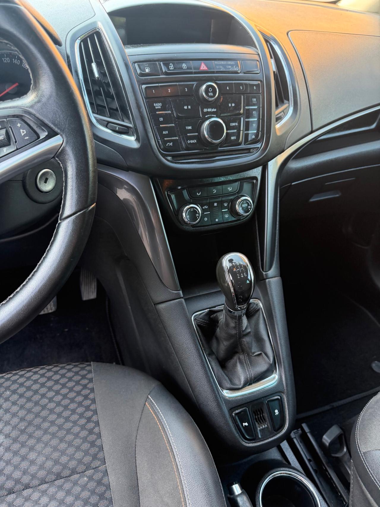 Opel Zafira Tourer 1.6 METANO - 7 POSTI - 12 MESI DI GARANZIA -