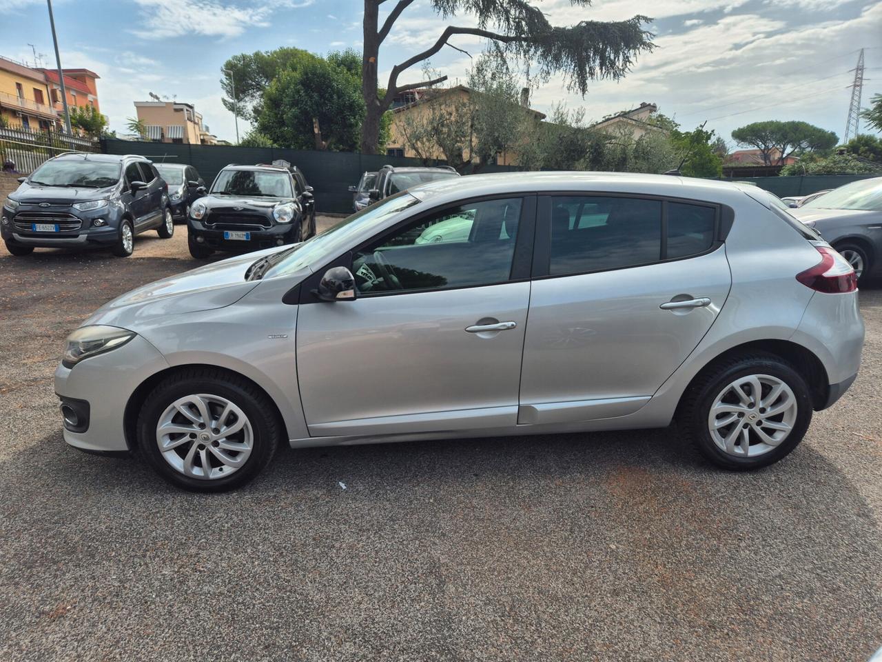 Renault Mégane dCi 110CV EDC Sport Limited