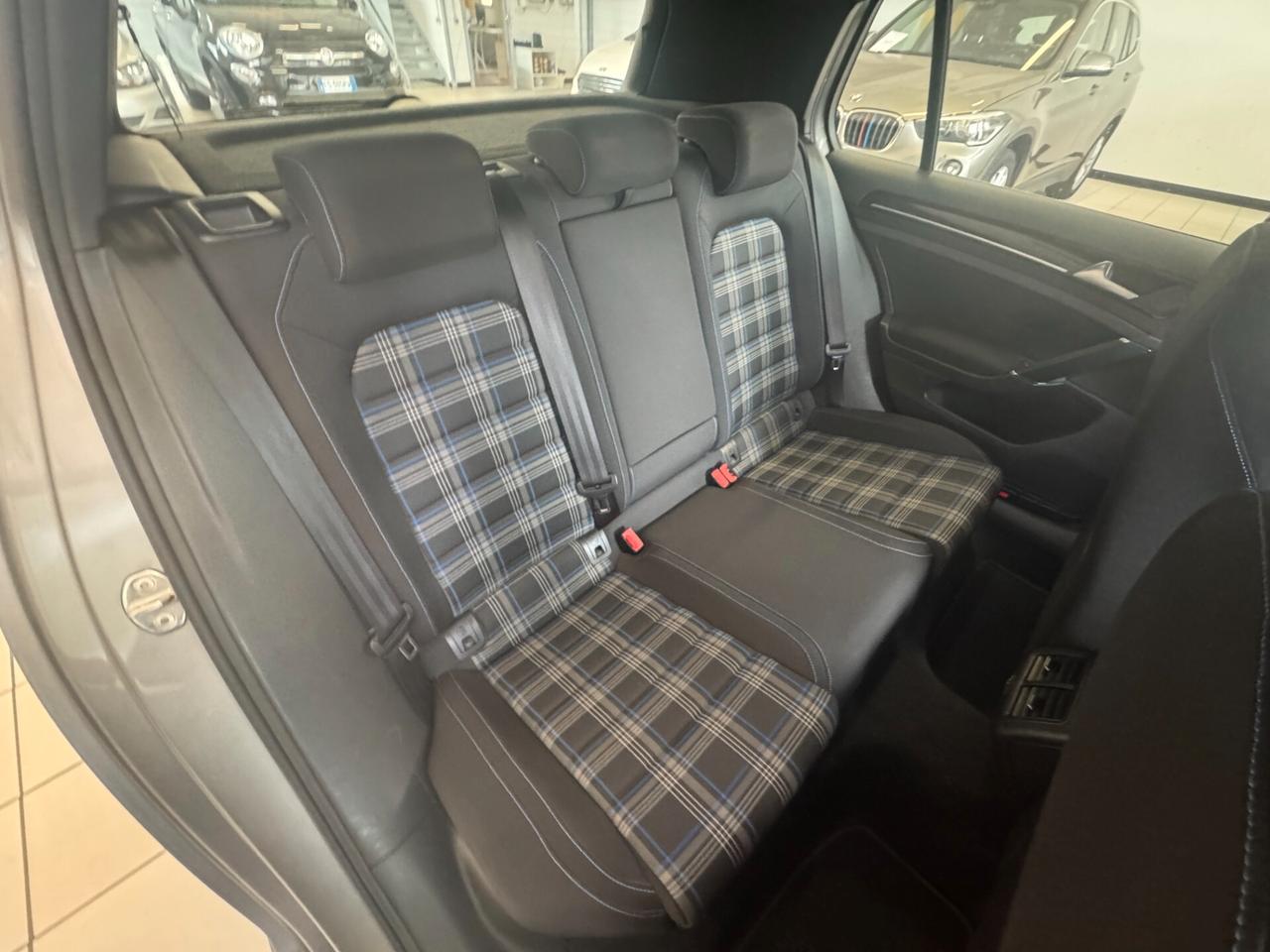 VOLKSWAGEN Golf GTE 1.4 TSI DSG