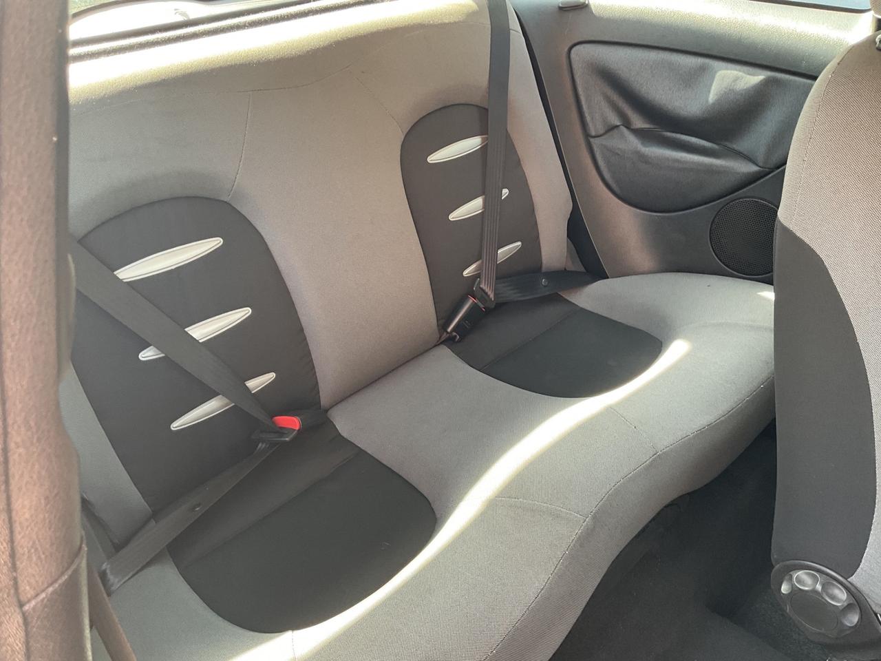 Lancia Ypsilon 1.2 Argento