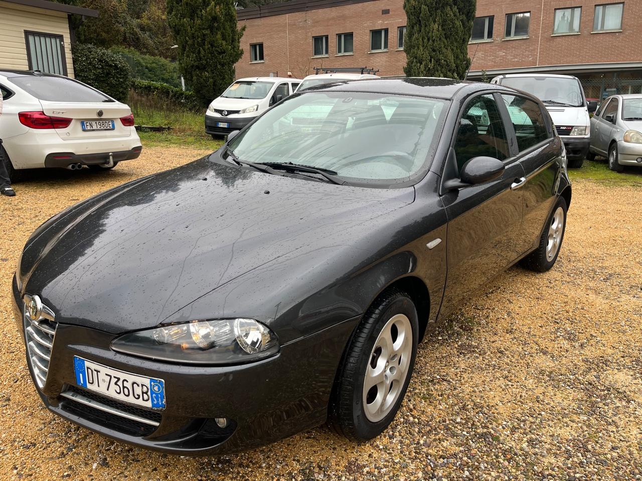 Alfa Romeo 147 1.9 JTD (120) 5 porte Progression