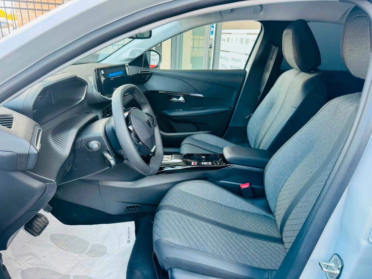 Peugeot 208 Hybrid 110 e-DCS6 Allure