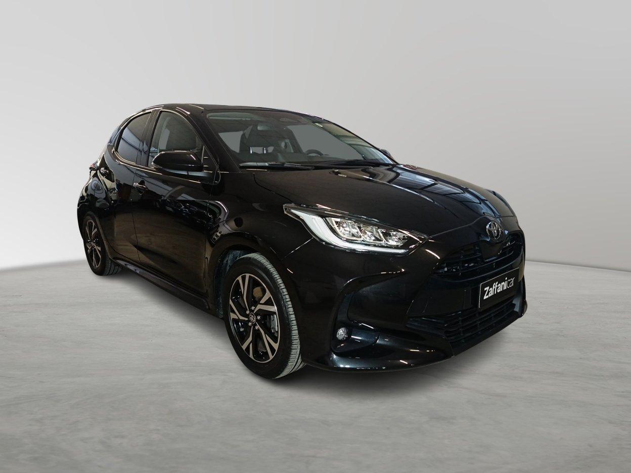 TOYOTA Yaris 4ª serie - Yaris 1.5 Hybrid 5 porte Trend