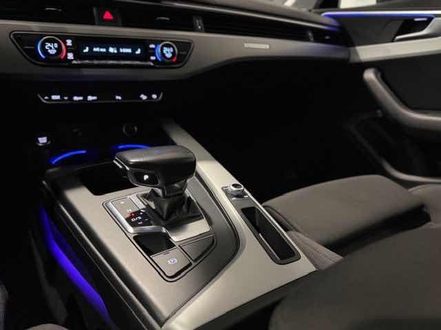 AUDI A4 allroad 50 TDI tiptronic Identity Contrast