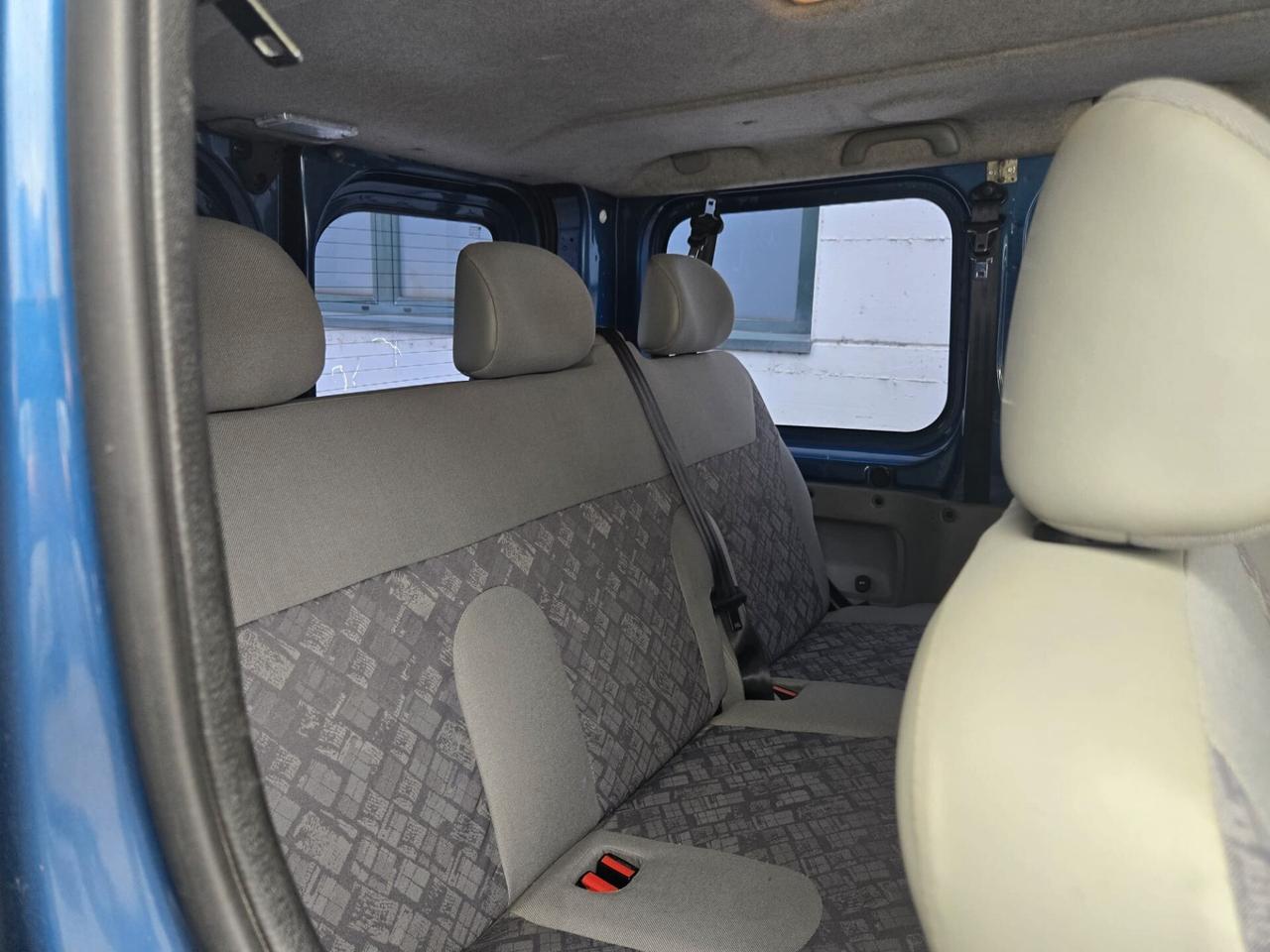 Opel Vivaro 27 1.9 DI PC-TN Furgone