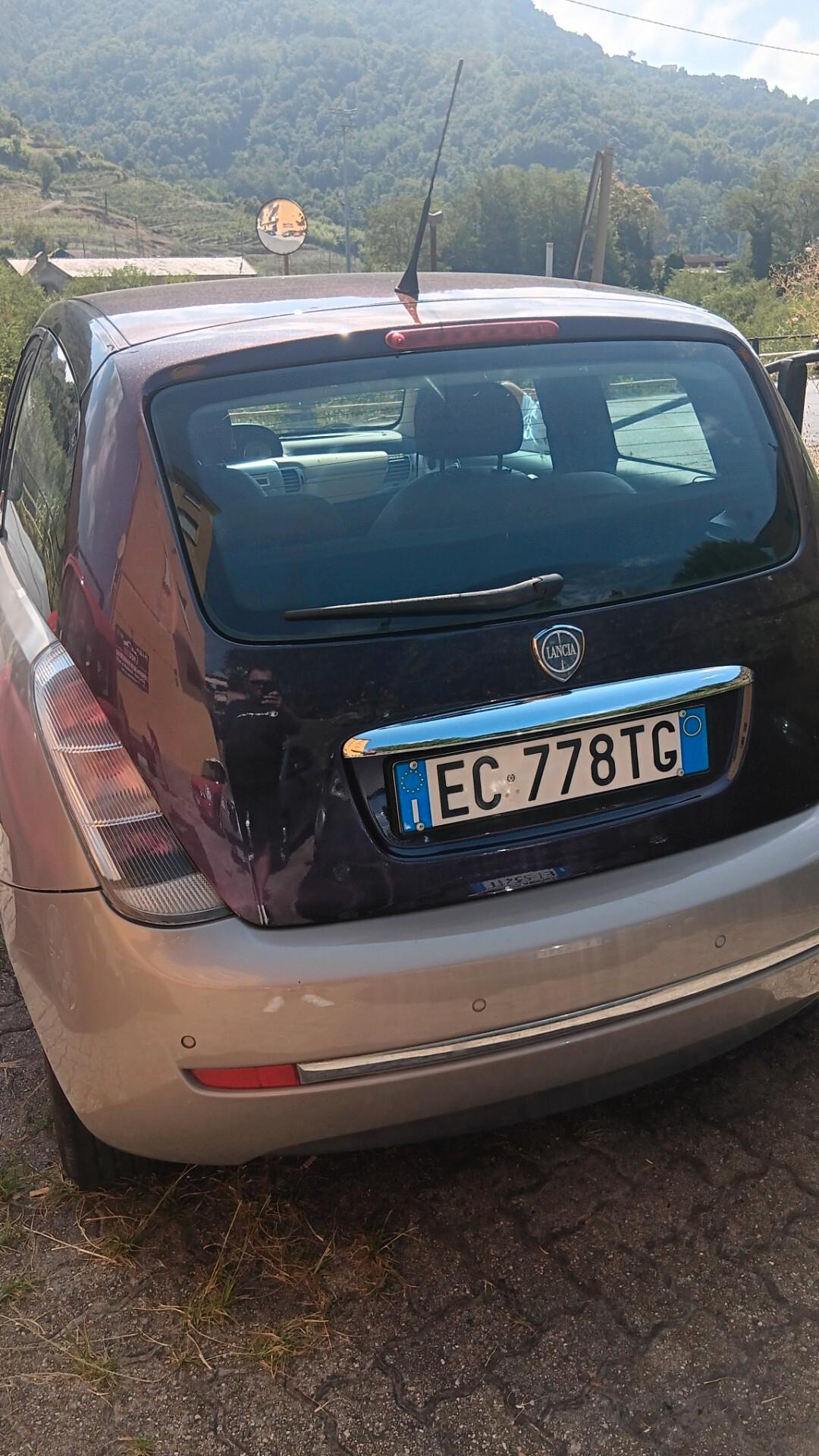 Lancia Ypsilon 1.2 69 CV Elle