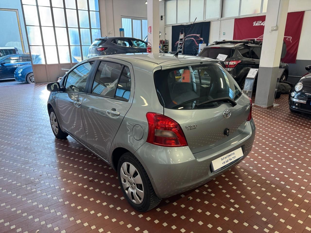 Toyota Yaris 1.0 5 porte Sol - NEOPATENTATI