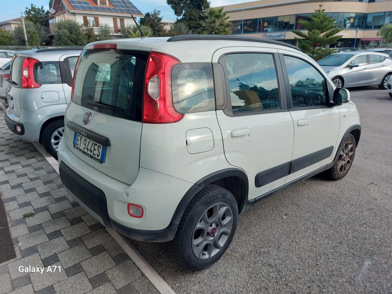 FIAT PANDA 0,9 METANO 85 CV TREKKING 5P