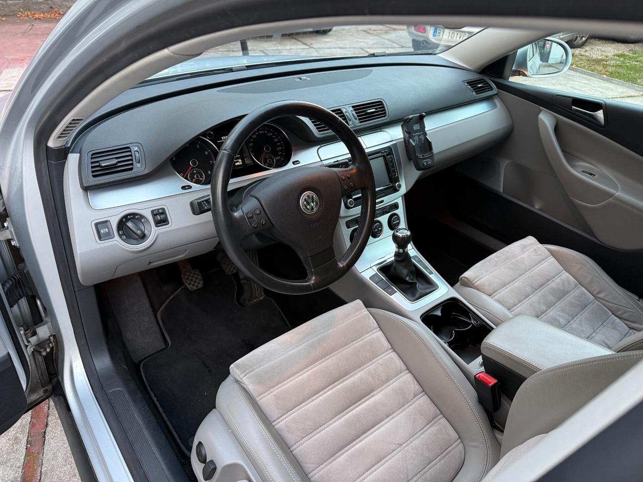 Volkswagen Passat 1.8 16V TSI Highline