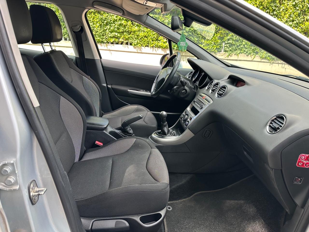 Peugeot 308 1.6 VTi 120CV 5p. - Euro 5 - ok neopatentati