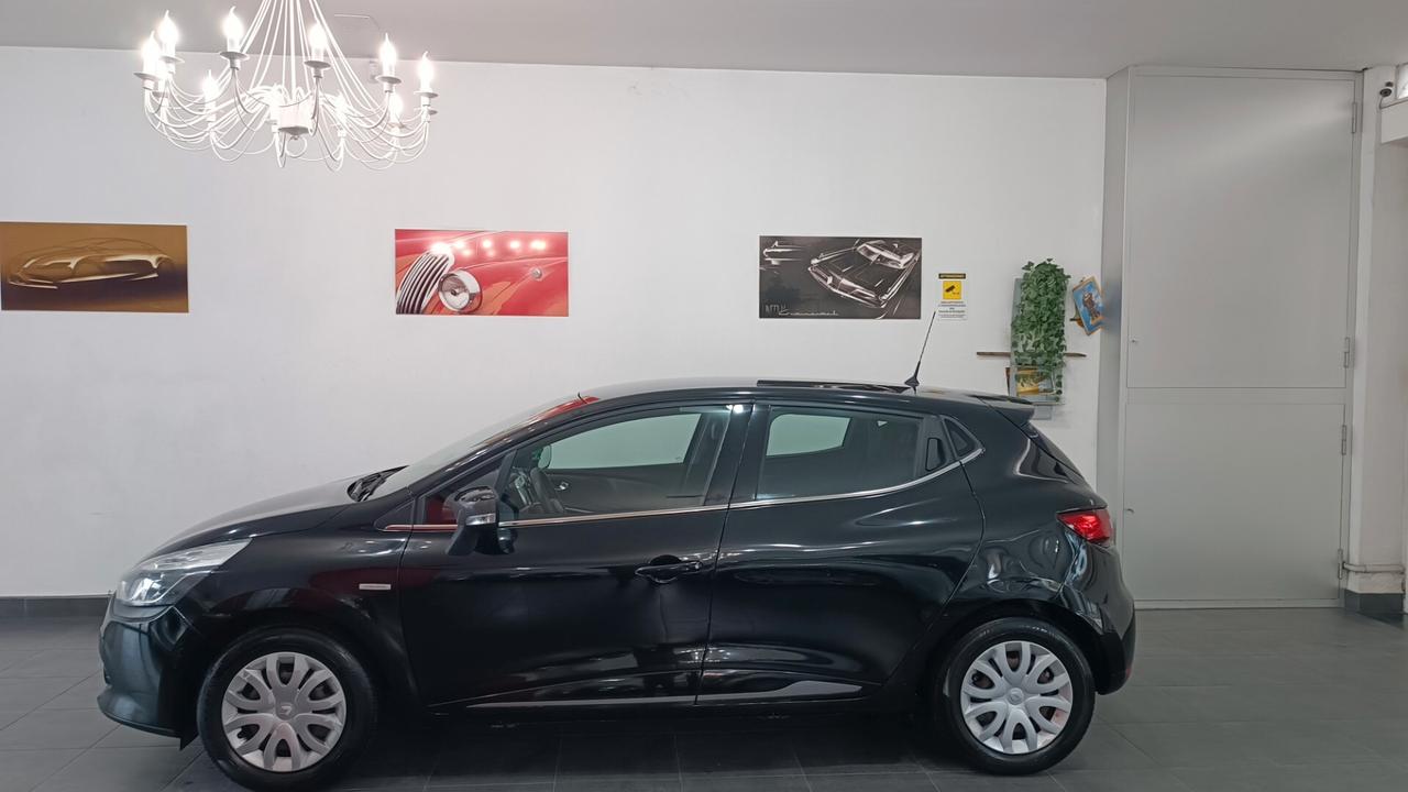 Renault Clio 1.2 75CV GPL 5 porte Costume National