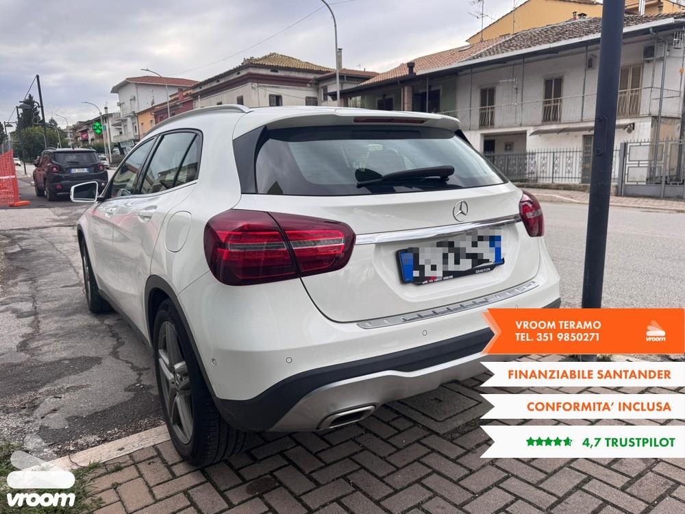 MERCEDES GLA 180 Sport