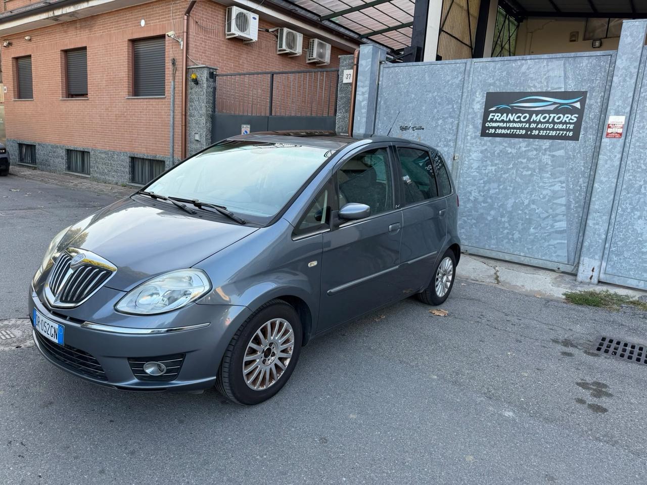 Lancia MUSA 1.4 16V Poltrona Frau