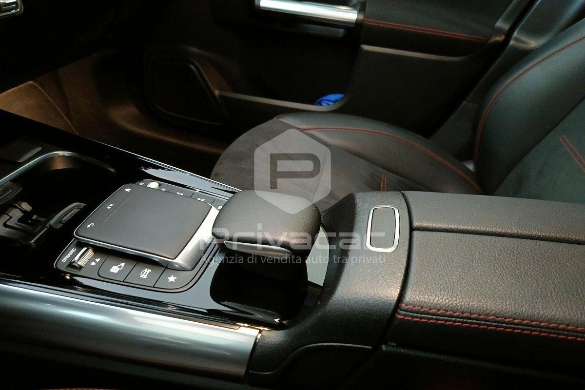 MERCEDES GLA 200 Automatic 4Matic Sport