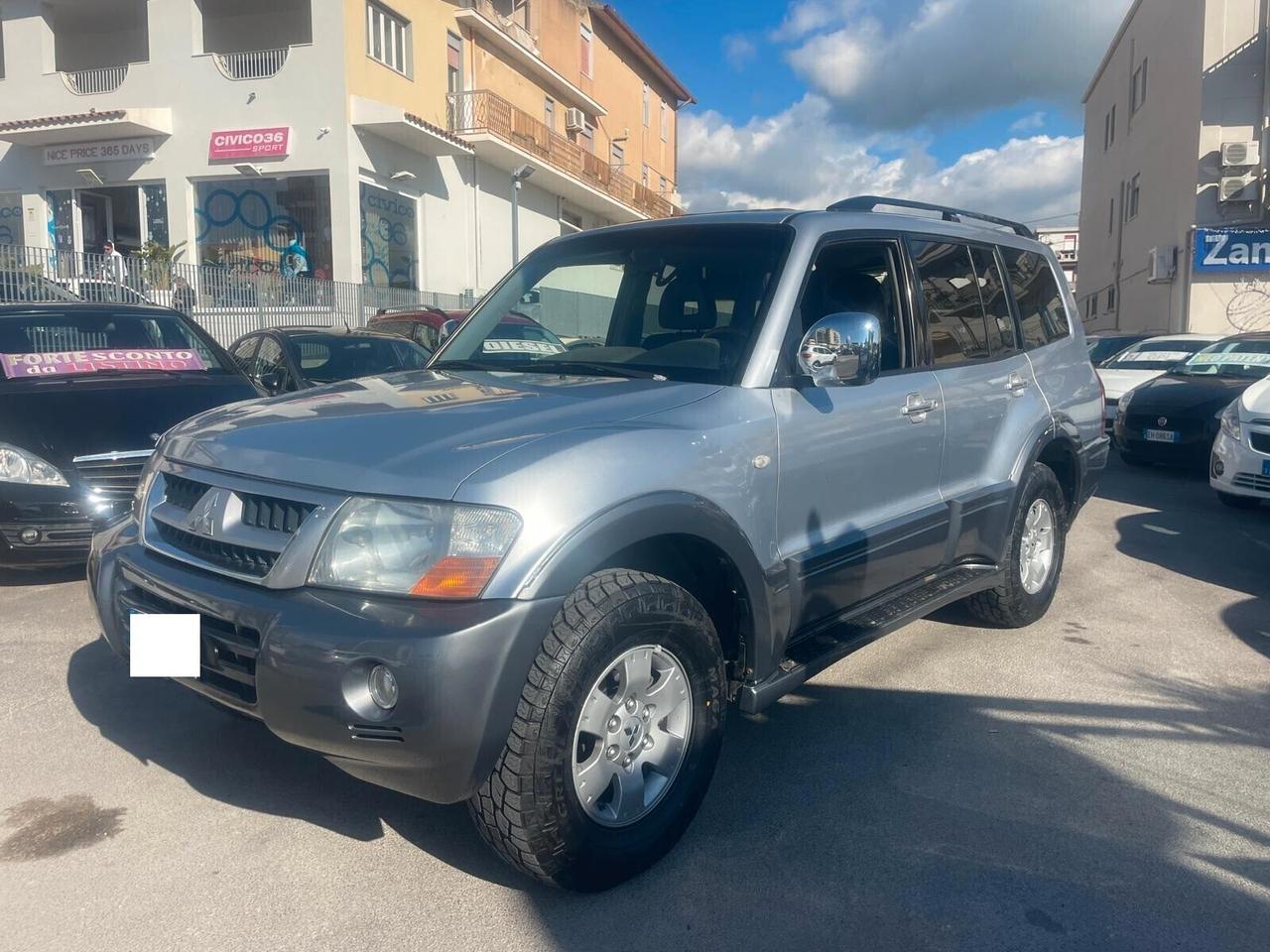 Mitsubishi Pajero 3.2 Td Gancio Traino 7 Posti