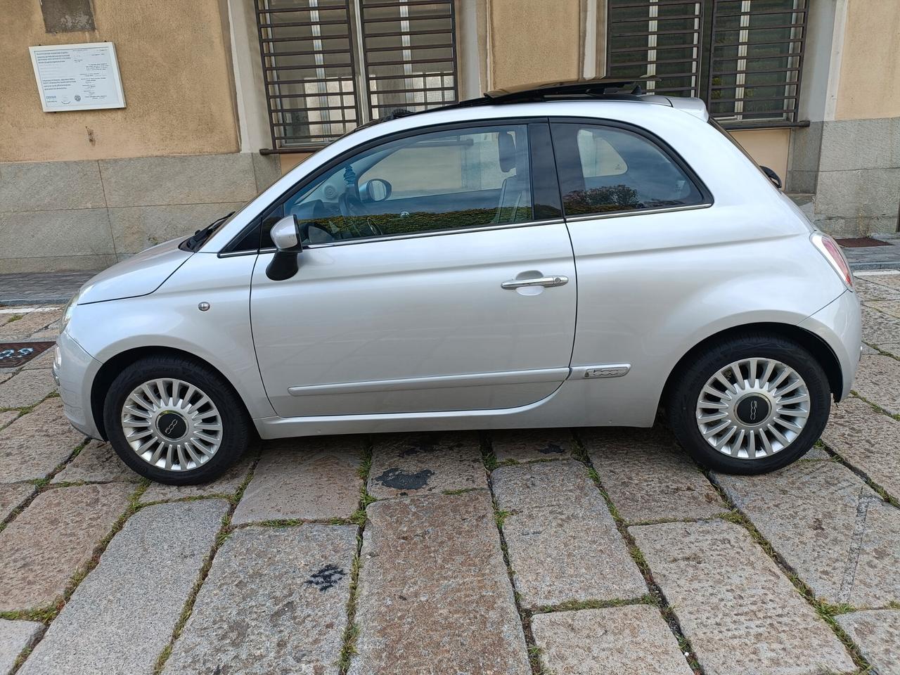 Fiat 500 1.2 Lounge