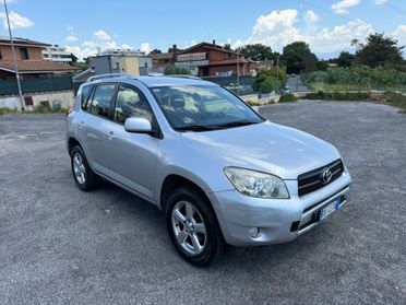 Toyota RAV 4 RAV4 2.2 D-4D 136 CV DPF Sol