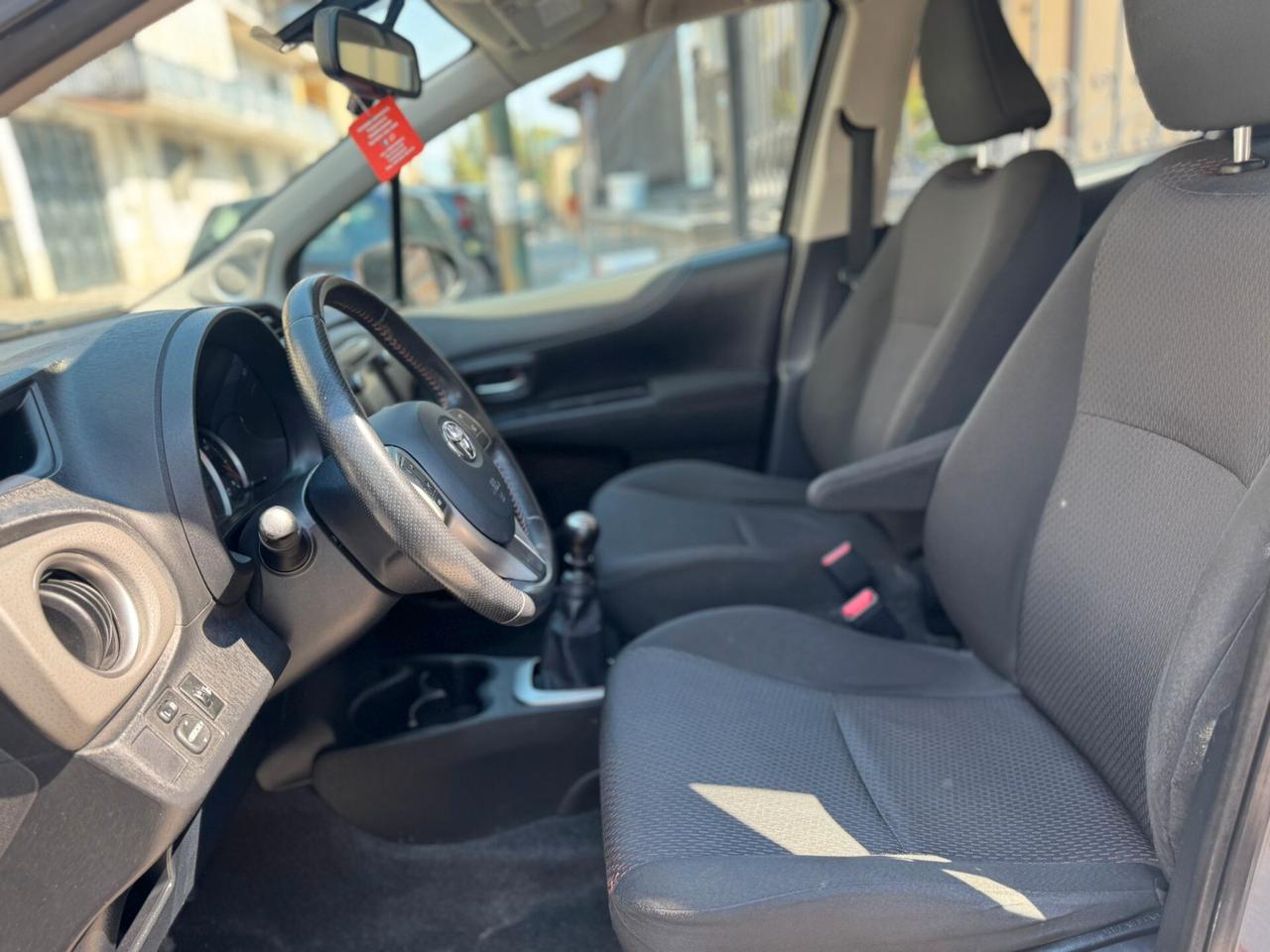 Toyota Yaris 1.3 5 porte Lounge