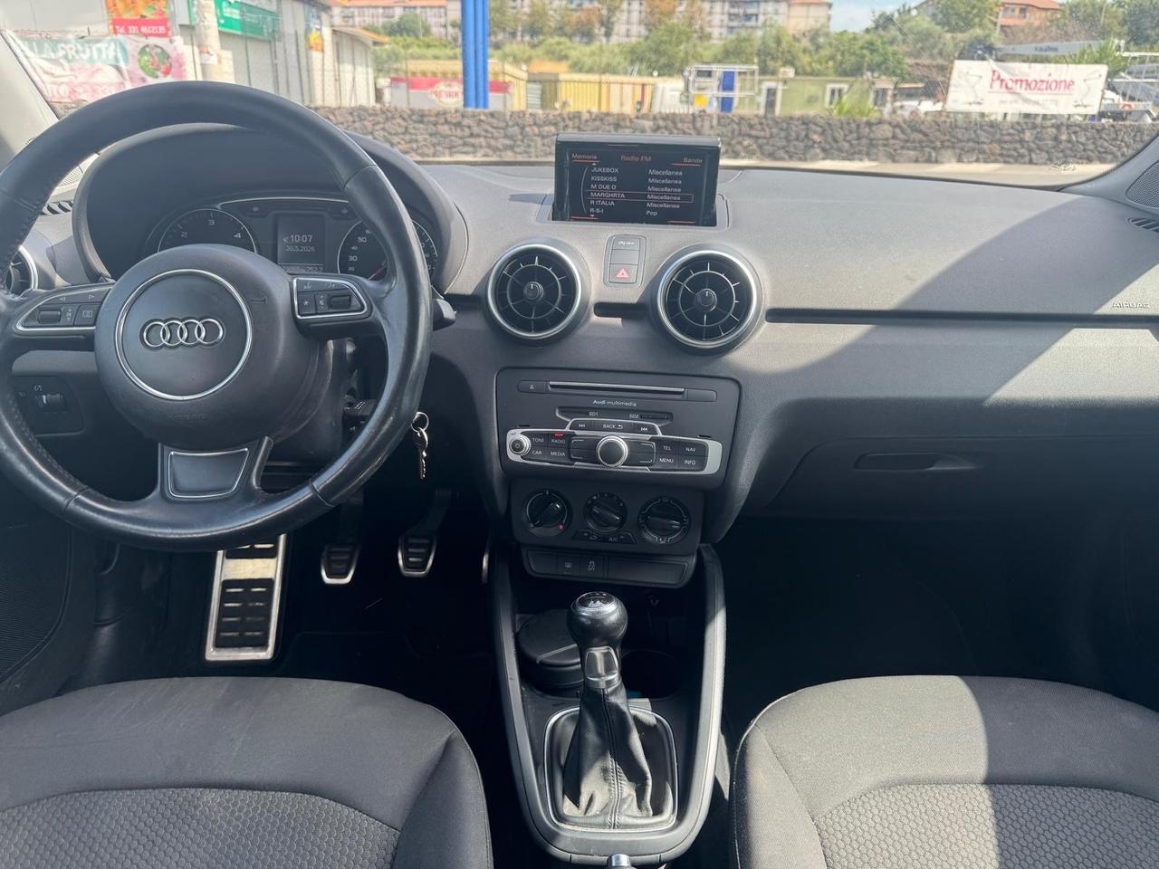 Audi A1 SPB 1.6 TDI 116 CV Admired